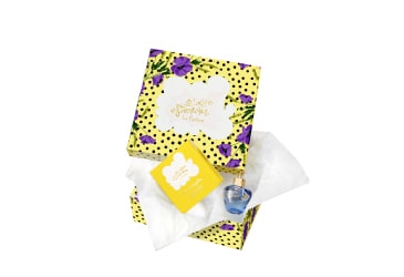 UN DUO LE PARFUM MINIATURE EDP 5ML + SAVON 25G OFFERTS