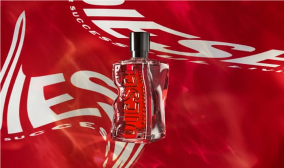 Diesel D Red