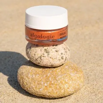 Soleil Marin Baume Teinté 3 en 1 - Cuivre 10.2 - Algologie - Maquillage - Visuel 3