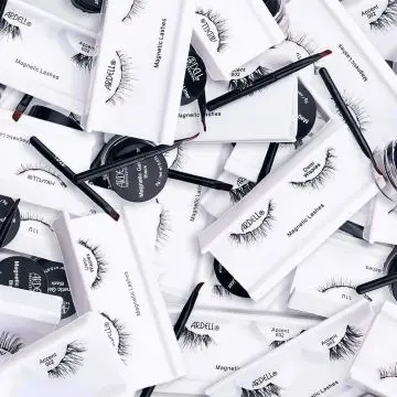 Gel Eyeliner Magnétique  Eyeliner & Pinceau  - Ardell - Accessoire - Visuel 4