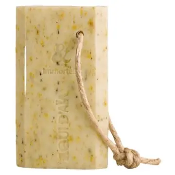 Tranches sur Corde Savon Solide Exfoliant Immortelle 100g - AQUI D'AIA - Soin - Visuel 1