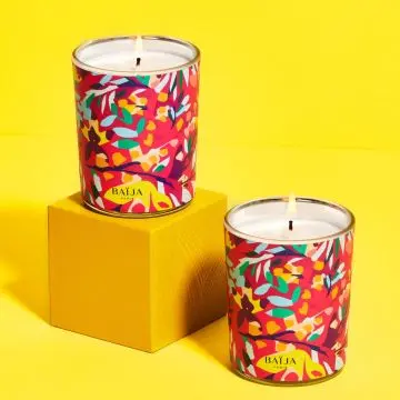 BOUGIE DELIRIUM FLORAL Bougie Parfumée Iris Patchouli Pot 180gr - Baïja - Accessoire - Visuel 2