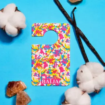 Matin Blanc Parfum Voiture  - Baïja - Accessoire - Visuel 2 Matin Blanc Parfum Voiture  - Baïja - Accessoire - Visuel 2