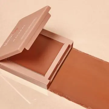 Fond de Teint Crème Poudré 1 - Black Up - Maquillage - Visuel 3