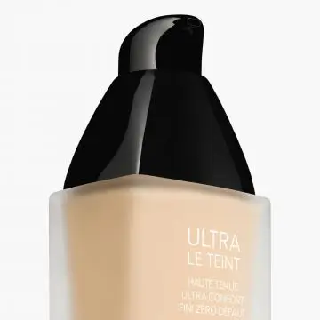 ULTRA LE TEINT FLUIDE HAUTE TENUE - ULTRA CONFORT - FINI ZÉRO DÉFAUT B10 30ML - CHANEL - Maquillage - Visuel 2