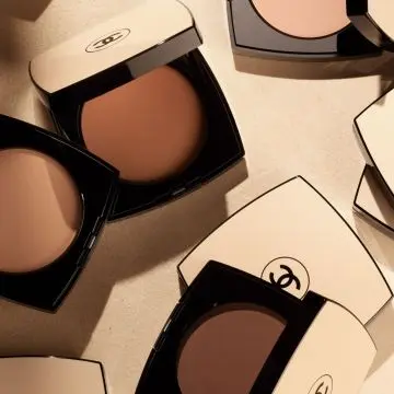 LES BEIGES POUDRE BELLE MINE NATURELLE BD121 - 12G - CHANEL - Maquillage - Visuel 4