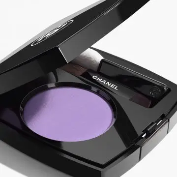OMBRE ESSENTIELLE OMBRE À PAUPIÈRES 232 LILAS POUDRÉ 2,2G - CHANEL - Maquillage - Visuel 2