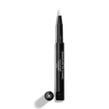 SIGNATURE DE CHANEL STYLO EYE-LINER INTENSITÉ LONGUE TENUE 10 NOIR - CHANEL - Maquillage - Visuel 1