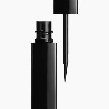 LE LINER DE CHANEL EYELINER LIQUIDE 