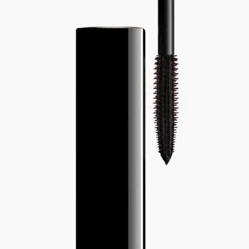 NOIR ALLURE MASCARA VOLUME, LONGUEUR, COURBE ET DÉFINITION 10 NOIR 6G - CHANEL - Maquillage - Visuel 2