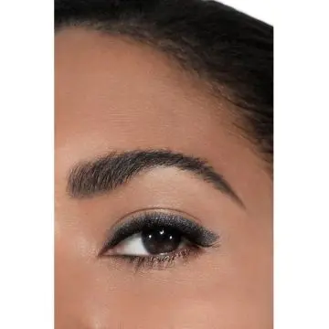 LE CRAYON YEUX CRAYON CONTOUR DES YEUX PRÉCISION 69 GRIS SCINTILLANT 1G - CHANEL - Maquillage - Visuel 3