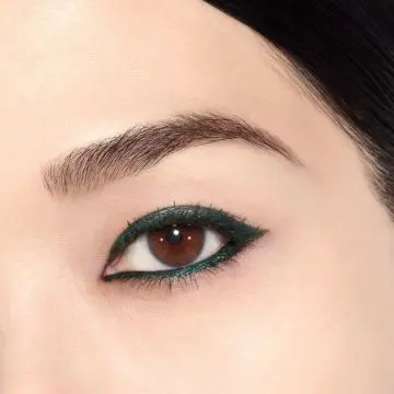STYLO YEUX WATERPROOF CONTOUR DES YEUX LONGUE TENUE VERT EMERAUDE - CHANEL - Maquillage - Visuel 2