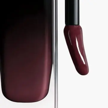 ROUGE ALLURE LAQUE ROUGE À LÈVRES LIQUIDE - ÉDITION LIMITÉE 167 ROUGE NOIR 5.5ML - CHANEL - Maquillage - Visuel 2