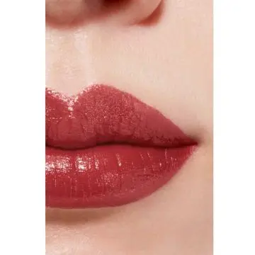 ROUGE ALLURE LE ROUGE INTENSE 211 SUBTILE 3.5G - CHANEL - Maquillage - Visuel 4