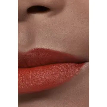 ROUGE ALLURE VELVET ROUGE À LÈVRES - ÉDITION LIMITÉE 377 AUDACIEUSE 3.5G - CHANEL - Maquillage - Visuel 3