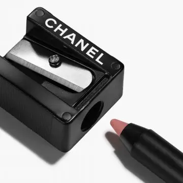LE CRAYON LÈVRES CRAYON À LÈVRES 158 ROSE NATUREL 1,2G - CHANEL - Maquillage - Visuel 2