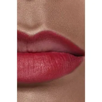 LE CRAYON LÈVRES Crayon à lèvres ROUGE CERISE (1.2g) - CHANEL - Maquillage - Visuel 4