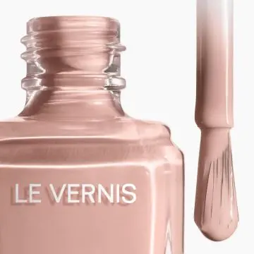 LE VERNIS VERNIS À ONGLES 113 FAUSSAIRE 13ML - CHANEL - Maquillage - Visuel 2