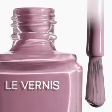 LE VERNIS VERNIS À ONGLES 137 SORCIÈRE 13ML - CHANEL - Maquillage - Visuel 2