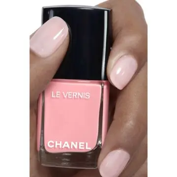 LE VERNIS VERNIS À ONGLES 