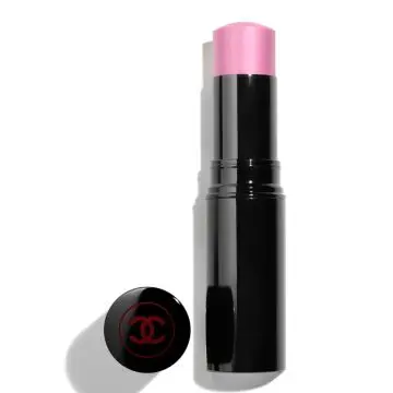 BAUME ESSENTIEL ROUGE NOIR ENLUMINEUR DE TEINT - ÉDITION LIMITÉE CUTE 8G - CHANEL - Maquillage - Visuel 1