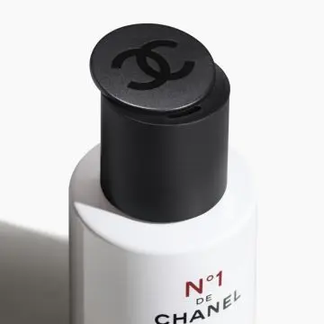 N°1 DE CHANEL POUDRE DE MOUSSE NETTOYANTE 25G - CHANEL - Soin - Visuel 2