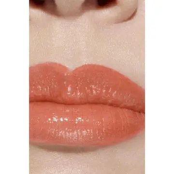 ROUGE COCO BAUME - BRILLANT BAUME & SOIN DES LÈVRES TENDER PEACH 3G - CHANEL - Maquillage - Visuel 4