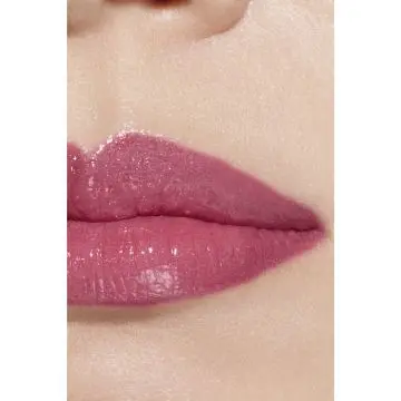 ROUGE COCO BAUME - BRILLANT BAUME & SOIN DES LÈVRES RASPBERRY KISS 3G - CHANEL - Maquillage - Visuel 4