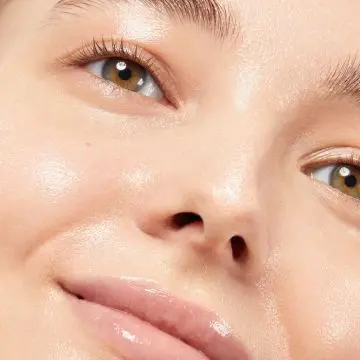 Huile très Démaquillante Aux extraits de gentiane jaune & mélisse des Alpes Flacon 150 ml - Clarins - Soin - Visuel 3