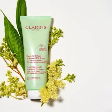 Doux Nettoyant Moussant Purifiant Nettoyant Visage - Peaux Mixtes à Grasses 125ml - Clarins - Soin - Visuel 4