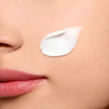 Hydra-Essentiel [HA²] Crème Désaltérante - Peaux Normales à Sèches 30ml - Clarins - Soin - Visuel 2