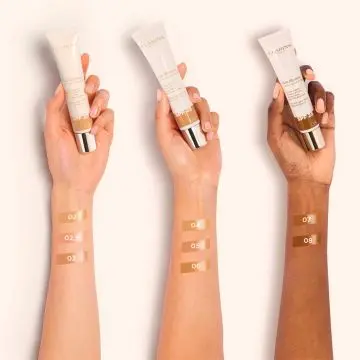 Skin Illusion Tinted Moisturizer SPF25 Crème Teintée Booster d'Éclat 04 - 40ml - Clarins - Soin - Visuel 3