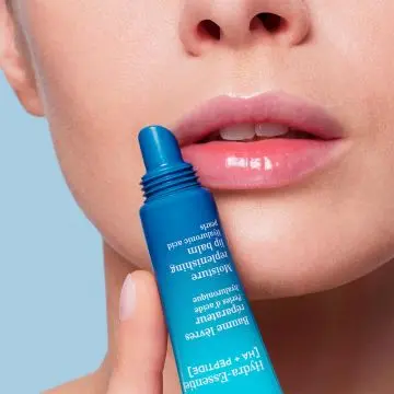 Hydra-Essentiel [HA + PEPTIDE] Baume Lèvres Réparateur 15ml - Clarins - Soin - Visuel 2
