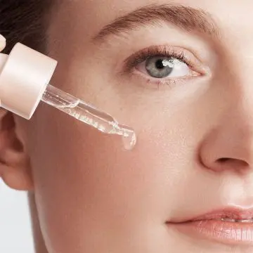 Calm-Essentiel Huile Restructurante à l'extrait de sauge sclarée* Flacon 30ml - Clarins - Soin - Visuel 3