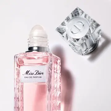 Miss Dior Eau de Parfum Roller-Pearl 20ml - Dior - Parfum - Visuel 3