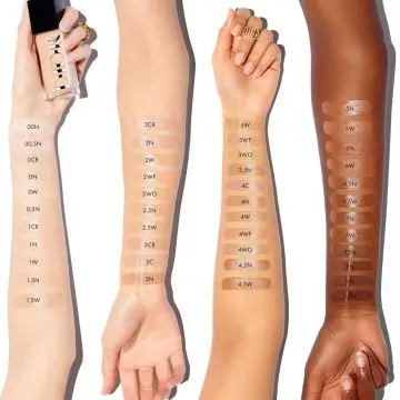 Dior Forever Skin Glow Fond de Teint Éclat Naturel - Haute Tenue 24h 0.5 Neutral - Dior - Maquillage - Visuel 3