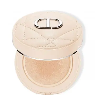 Dior Forever Cushion Powder Poudre Libre Soin Ultra-fine & Fraîche - Transparence & Perfection Longue Tenue 020 Light - Dior - Maquillage - Visuel 1