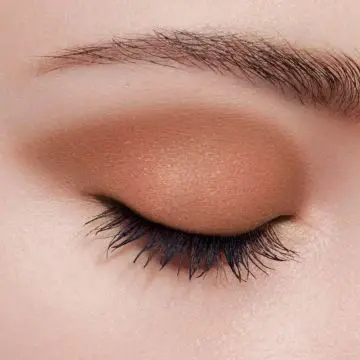Diorshow Mono Couleur Couture - Fard à paupières haute couleur 573 Nude Dress - Dior - Maquillage - Visuel 2