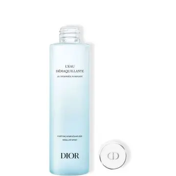 Le démaquillage au Nymphéa L'Eau Démaquillante micellaire visage, yeux et cou - Formule soin purifiante 200 ml - Dior - Soin - Visuel 2