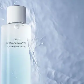 Le démaquillage au Nymphéa L'Eau Démaquillante micellaire visage, yeux et cou - Formule soin purifiante 200 ml - Dior - Soin - Visuel 3