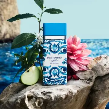 Light Blue Capri In Love Eau de Parfum 50ml - Dolce & Gabbana - Parfum - Visuel 3 Light Blue Capri In Love Eau de Parfum 50ml - Dolce & Gabbana - Parfum - Visuel 3