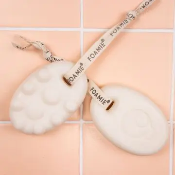 Soin Lavant Solide Peau Sensible 80g - Foamie - Soin - Visuel 4 Soin Lavant Solide Peau Sensible 80g - Foamie - Soin - Visuel 4