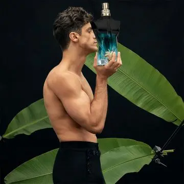 Les Males - Le Beau Eau de Parfum 75ml - Jean Paul Gaultier - Parfum - Visuel 4 Les Males - Le Beau Eau de Parfum 75ml - Jean Paul Gaultier - Parfum - Visuel 4