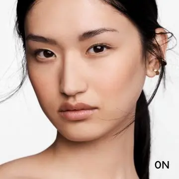 Terracotta Le Teint Fond de Teint Perfection - Fini Mat Lumineux - Longue tenue - Sans Transfert 0N NEUTRAL / NEUTRE - Guerlain - Maquillage - Visuel 4 Terracotta Le Teint Fond de Teint Perfection - Fini Mat Lumineux - Longue tenue - Sans Transfert 0N NEUTRAL / NEUTRE - Guerlain - Maquillage - Visuel 4