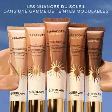 Terracotta Joli Teint Soin Teinté Protecteur SPF20 40 Amber - Teint Médium à Foncé - Guerlain - Maquillage - Visuel 3