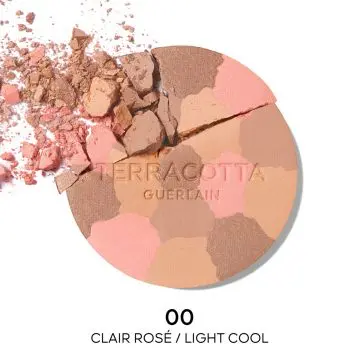 Terracotta Light La Poudre Éclat Bonne Mine Naturelle - 96% d'Ingrédients d'Origine Naturelle 00 Clair Rosé - Guerlain - Maquillage - Visuel 2