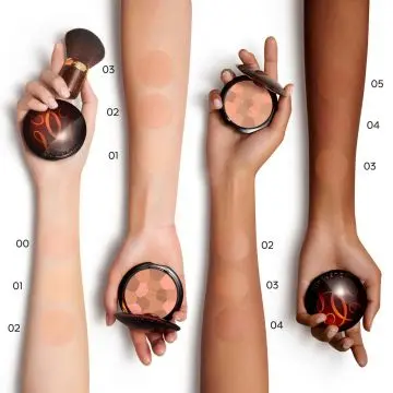 Terracotta Light La Poudre Éclat Bonne Mine Naturelle - 96% d'Ingrédients d'Origine Naturelle 00 Clair Rosé - Guerlain - Maquillage - Visuel 4