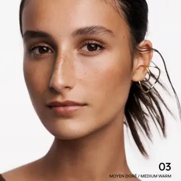 Terracotta La Poudre Bronzante - 96% d'ingrédients d'origine naturelle 03 Moyen Doré 8,5 g - Guerlain - Maquillage - Visuel 3