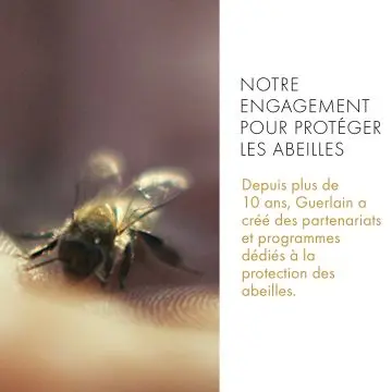 Abeille Royale Baume Réparateur Jeunesse Des Mains 