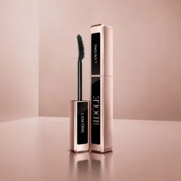 Lash Idôle Mascara Volumateur Noir - Lancôme - Maquillage - Visuel 3